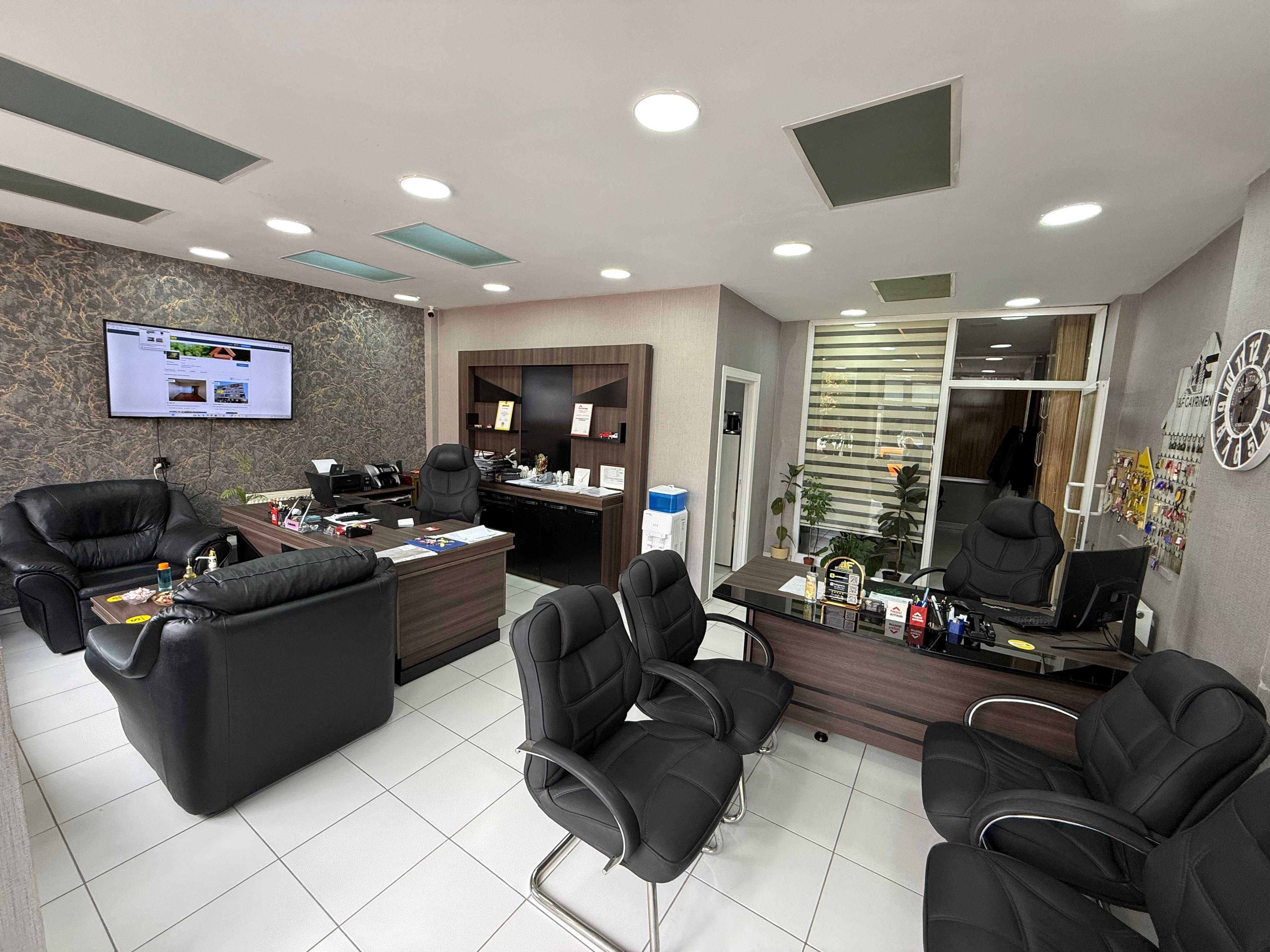 İ&F Gayrimenkul Ofis 2