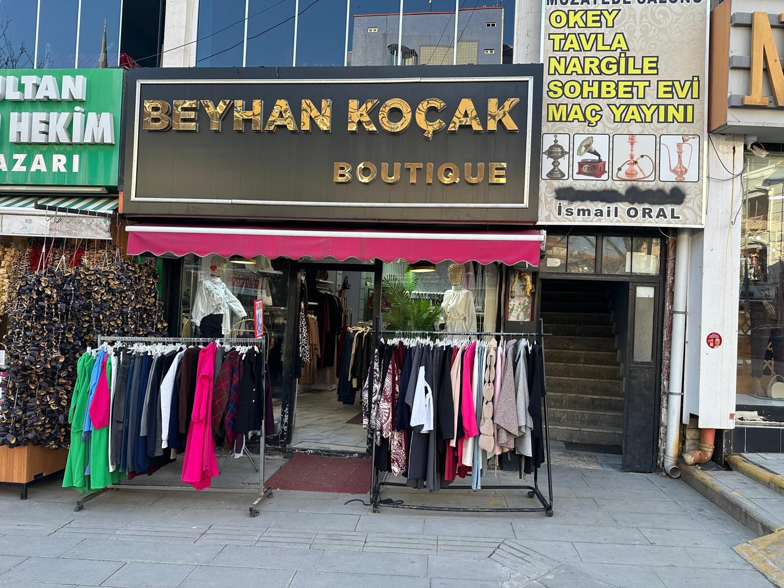 İ&F DEN ZAFER CADDESİNDE YÜKSEK CİROLU DEVREN GİYİM MAĞAZASI