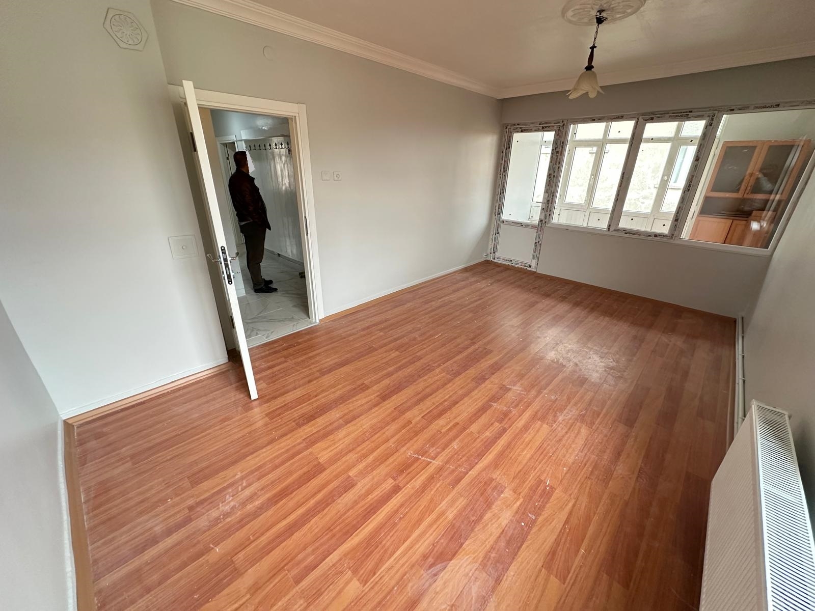 i&F GAYRİMENKULDEN GÜZELTEPE DE MÜKEMMEL LOKASYON YAPILI DAİRE
