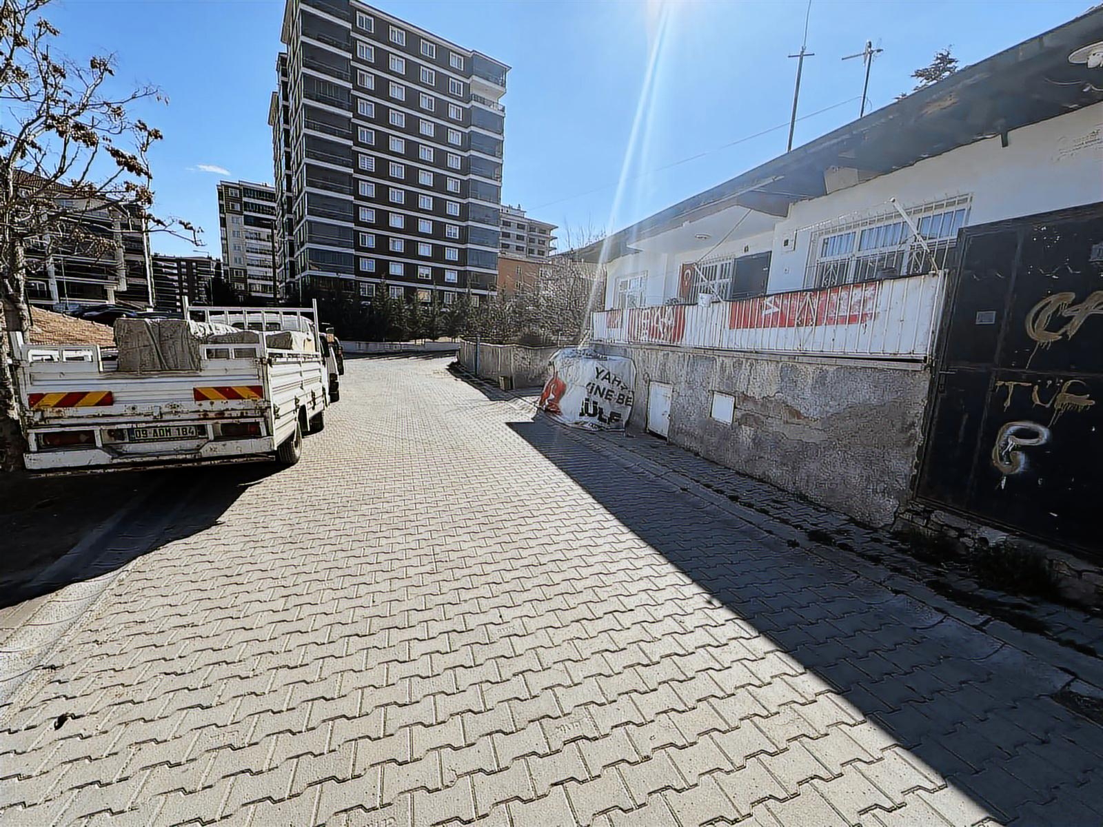 FİYAT DÜŞTÜ!!! ACİL SATILIK SAMSUN YOLUNA 100 M. MÜSTAKİL EV