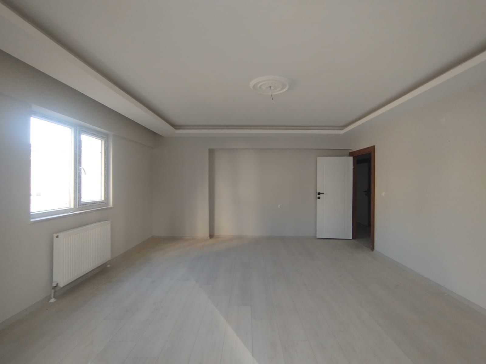 İ&F'DEN 3+1 ARAKAT 0 DAİRE GÜRLER'DE 150 M2
