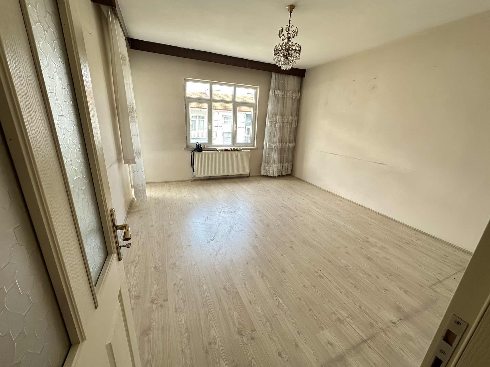 İ&F'DEN ÇALILIÖZDE FIRINLI CAMİİ YAKININDA 3+1 YAPILI DAİRE